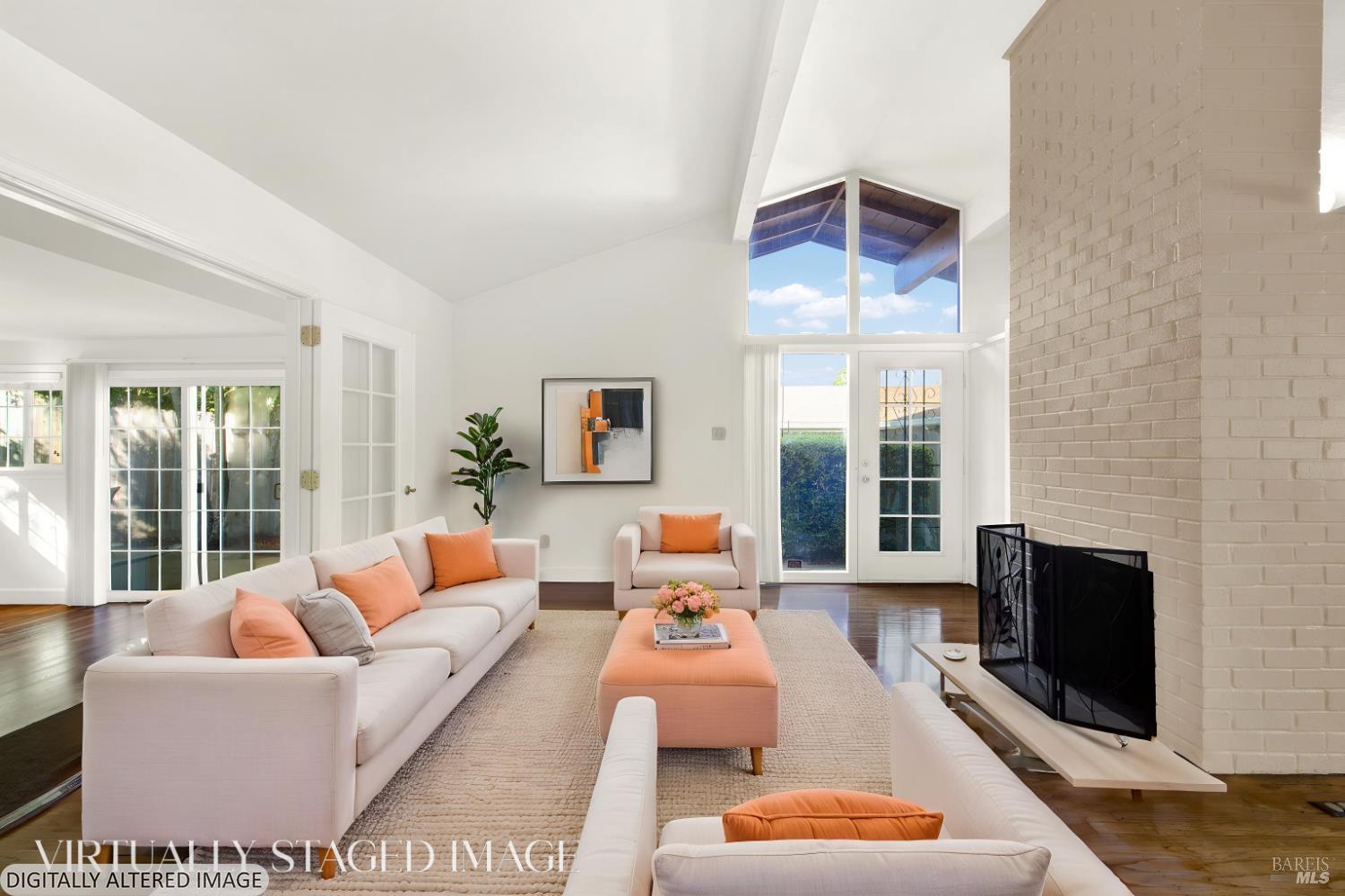 Detail Gallery Image 13 of 44 For 2626 Moyers Rd, San Pablo,  CA 94806 - 3 Beds | 3 Baths