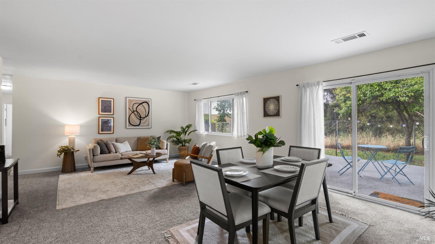 Detail Gallery Image 10 of 37 For 2869 Marigold Dr, Fairfield,  CA 94533 - 4 Beds | 2 Baths