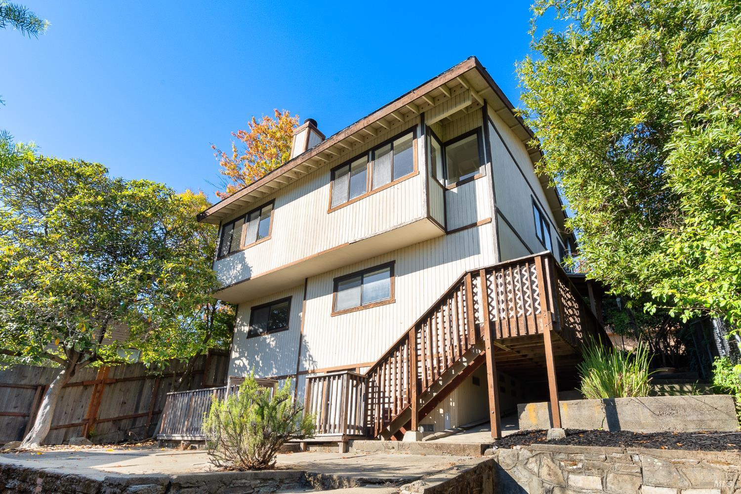 Detail Gallery Image 18 of 23 For 171 Glen Park Ave, San Rafael,  CA 94901 - 3 Beds | 2/1 Baths