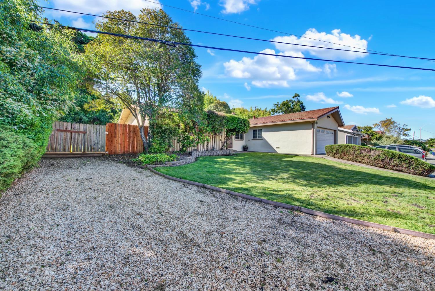 Detail Gallery Image 44 of 44 For 2626 Moyers Rd, San Pablo,  CA 94806 - 3 Beds | 3 Baths
