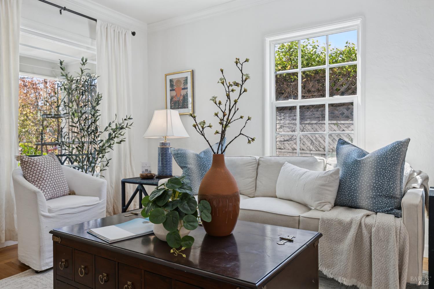 Detail Gallery Image 8 of 42 For 445 Wilson St, Napa,  CA 94558 - 2 Beds | 1 Baths