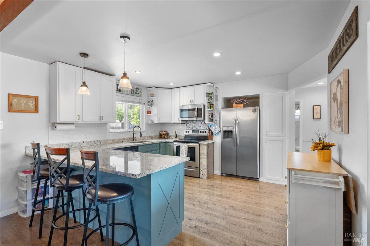 Detail Gallery Image 17 of 45 For 2901 Laurel St, Napa,  CA 94558 - 2 Beds | 2 Baths