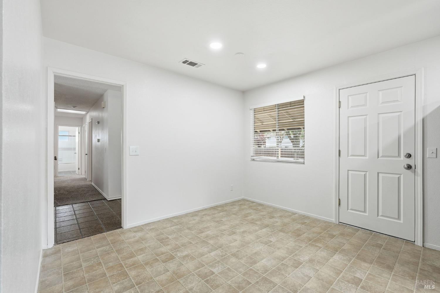 Detail Gallery Image 63 of 99 For 1913 Capitola Way, Fairfield,  CA 94534 - 4 Beds | 2 Baths