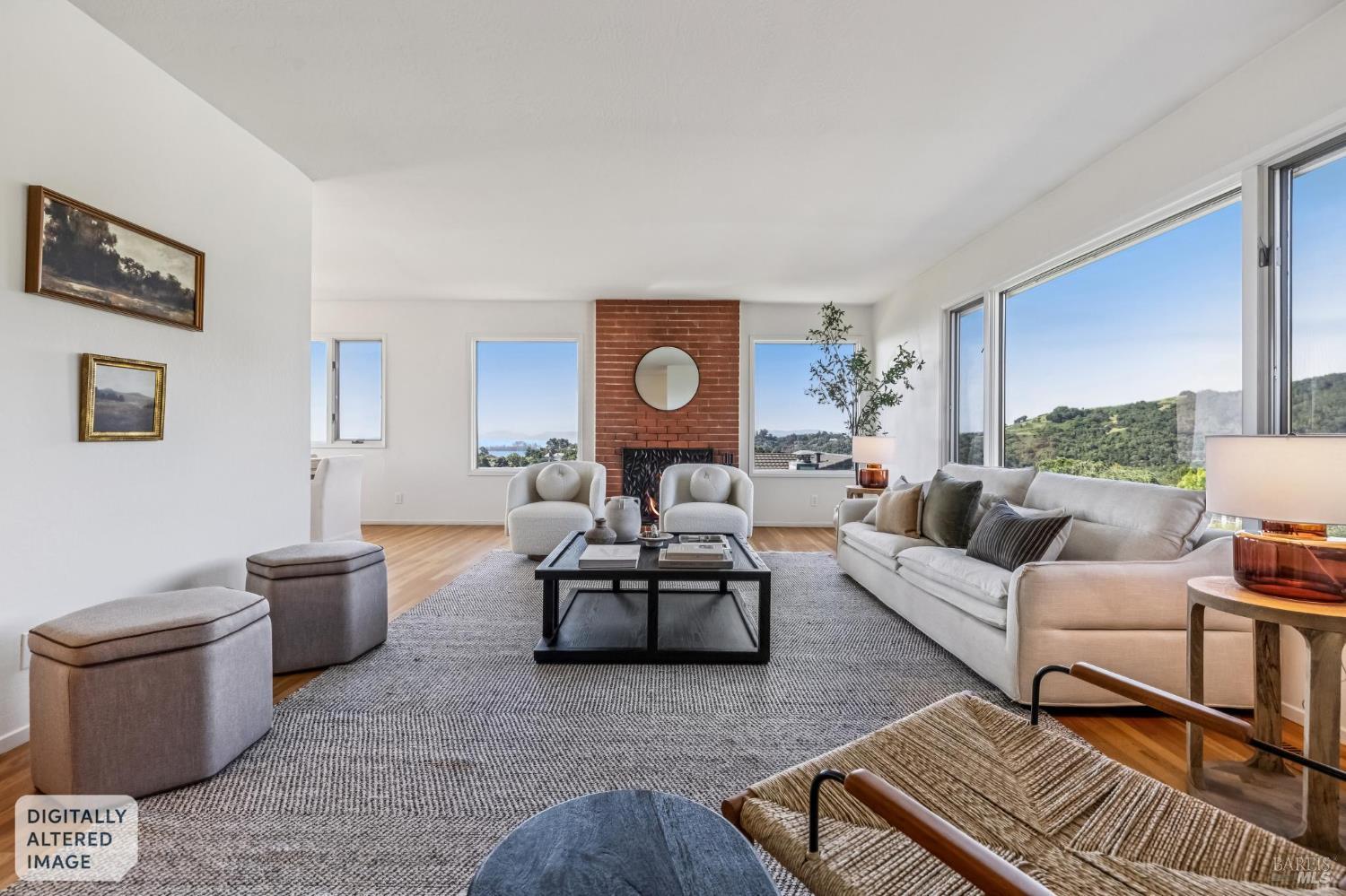 Detail Gallery Image 10 of 85 For 184 Mcnear Dr, San Rafael,  CA 94901 - 3 Beds | 2/1 Baths