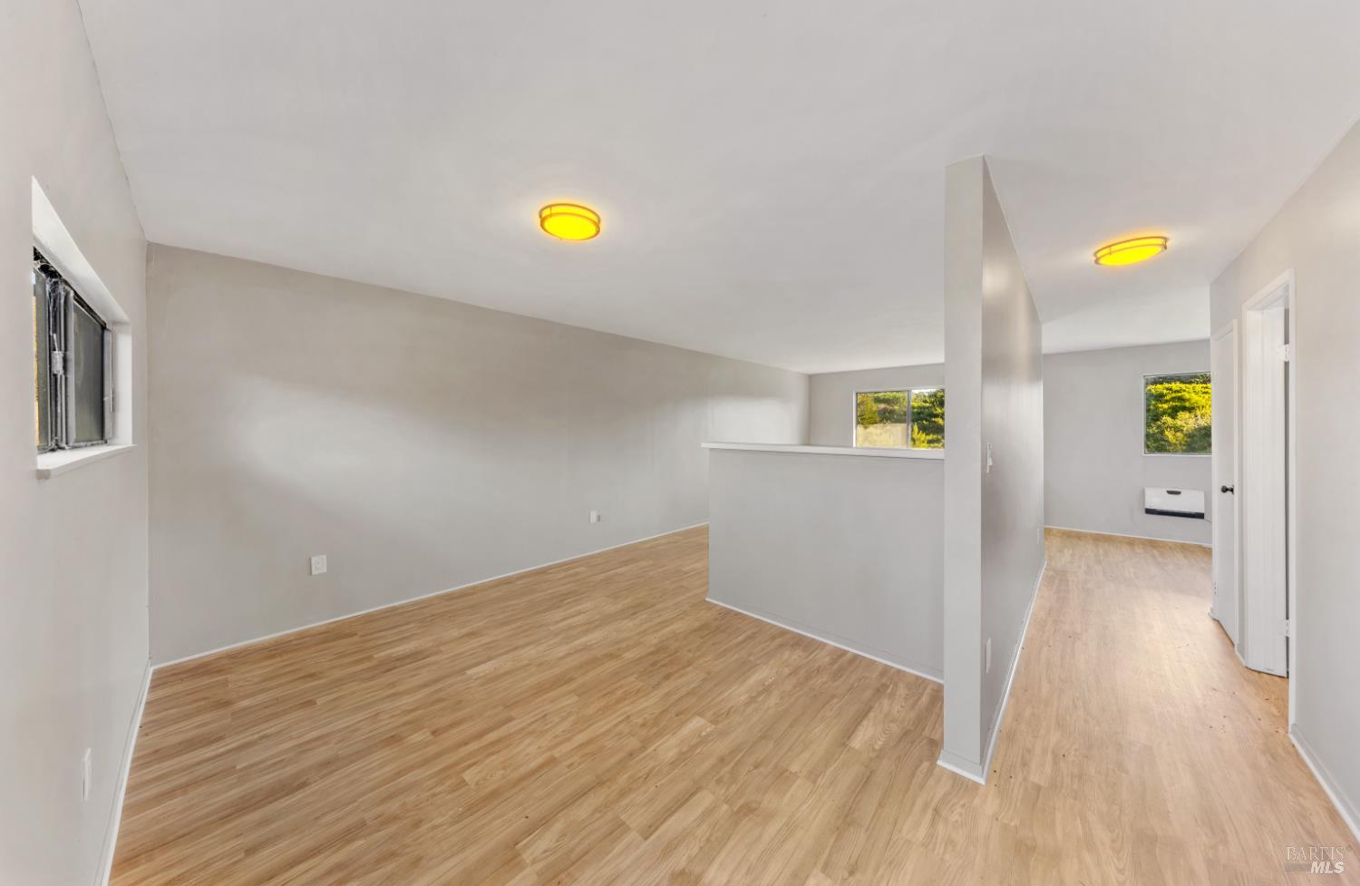 Detail Gallery Image 33 of 48 For 5 Mcdonald Ln, Point Reyes Station,  CA 94956 - 3 Beds | 2/1 Baths