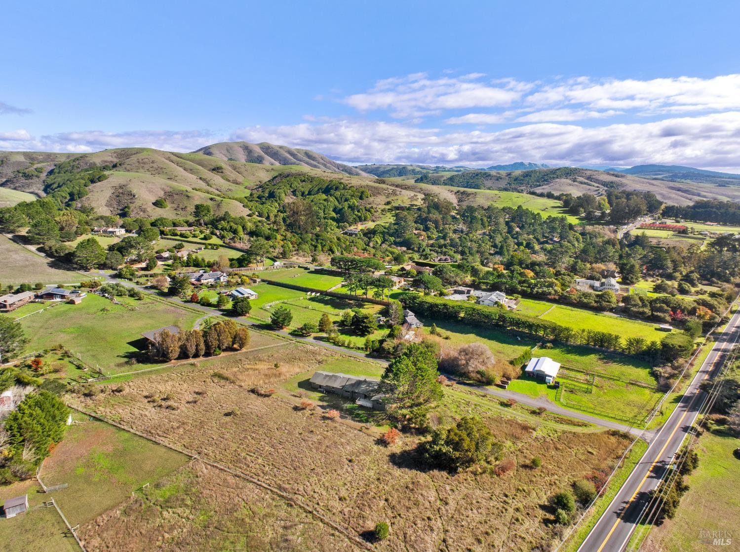 Detail Gallery Image 46 of 48 For 5 Mcdonald Ln, Point Reyes Station,  CA 94956 - 3 Beds | 2/1 Baths