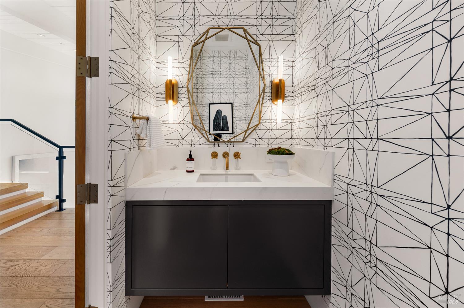 Detail Gallery Image 9 of 92 For 50 Makin Grade Unkn, Kentfield,  CA 94904 - 5 Beds | 5/1 Baths