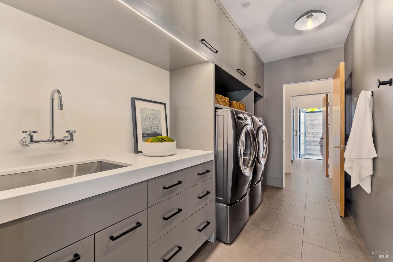 Detail Gallery Image 70 of 92 For 50 Makin Grade Unkn, Kentfield,  CA 94904 - 5 Beds | 5/1 Baths