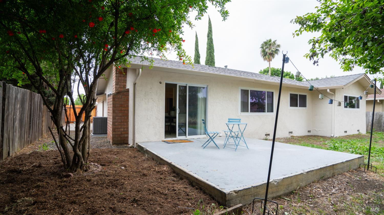 Detail Gallery Image 30 of 37 For 2869 Marigold Dr, Fairfield,  CA 94533 - 4 Beds | 2 Baths