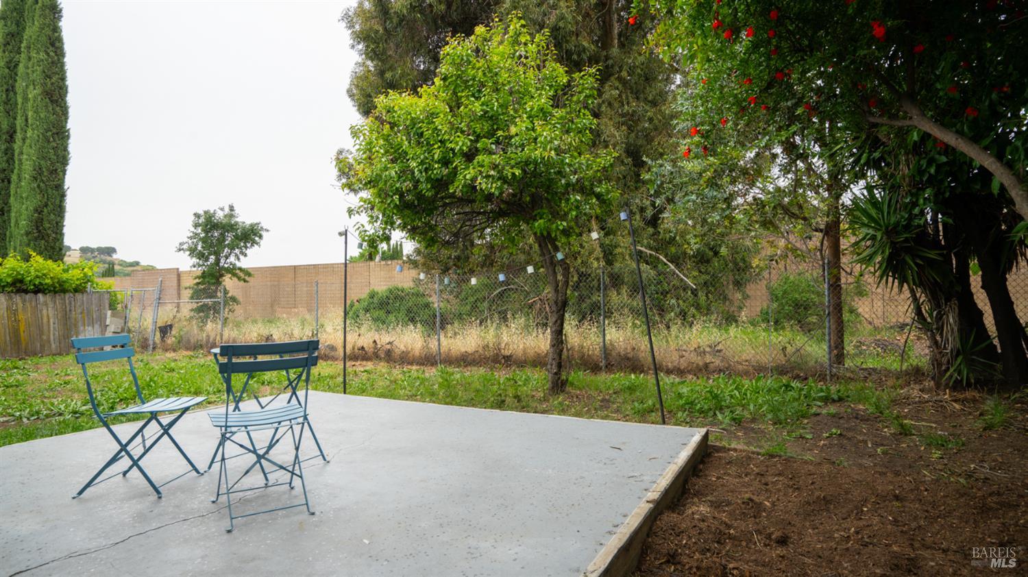 Detail Gallery Image 36 of 37 For 2869 Marigold Dr, Fairfield,  CA 94533 - 4 Beds | 2 Baths