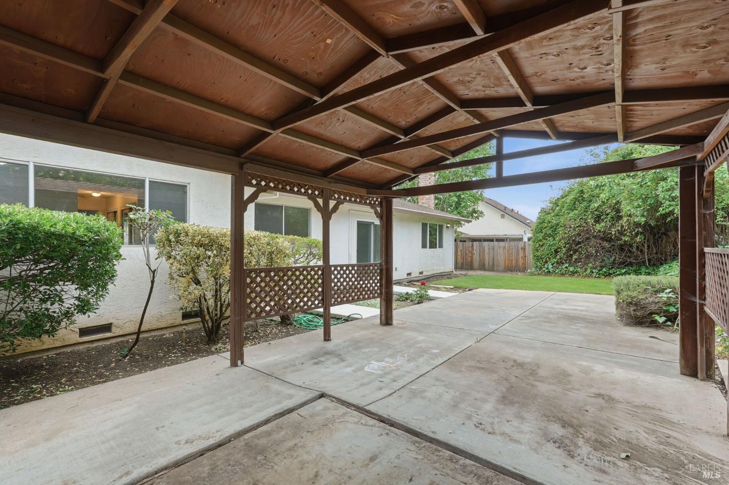 Detail Gallery Image 90 of 99 For 1913 Capitola Way, Fairfield,  CA 94534 - 4 Beds | 2 Baths