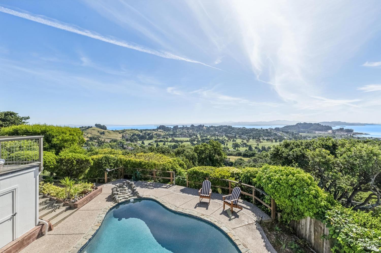 Detail Gallery Image 65 of 85 For 184 Mcnear Dr, San Rafael,  CA 94901 - 3 Beds | 2/1 Baths