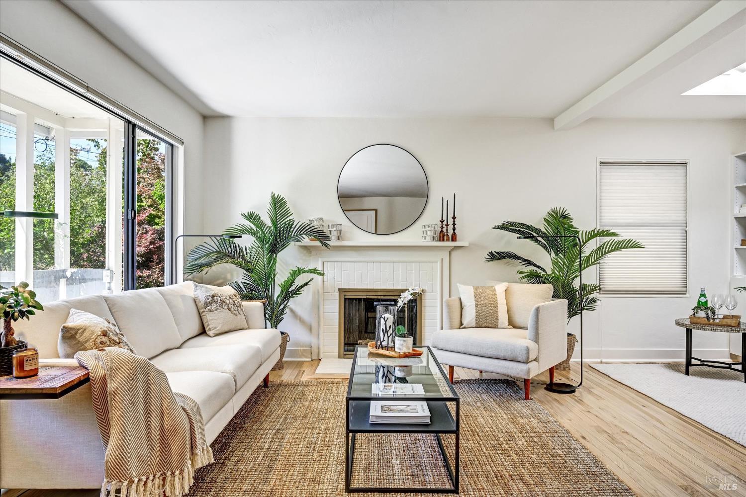 Detail Gallery Image 5 of 31 For 102 Nelson Ave, Mill Valley,  CA 94941 - 3 Beds | 2 Baths