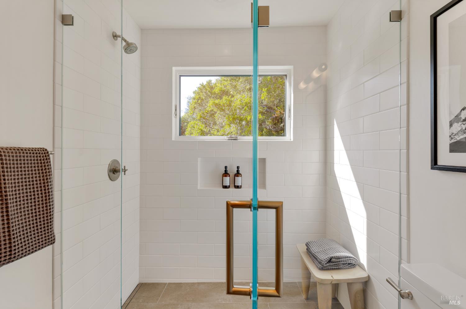 Detail Gallery Image 58 of 92 For 50 Makin Grade Unkn, Kentfield,  CA 94904 - 5 Beds | 5/1 Baths