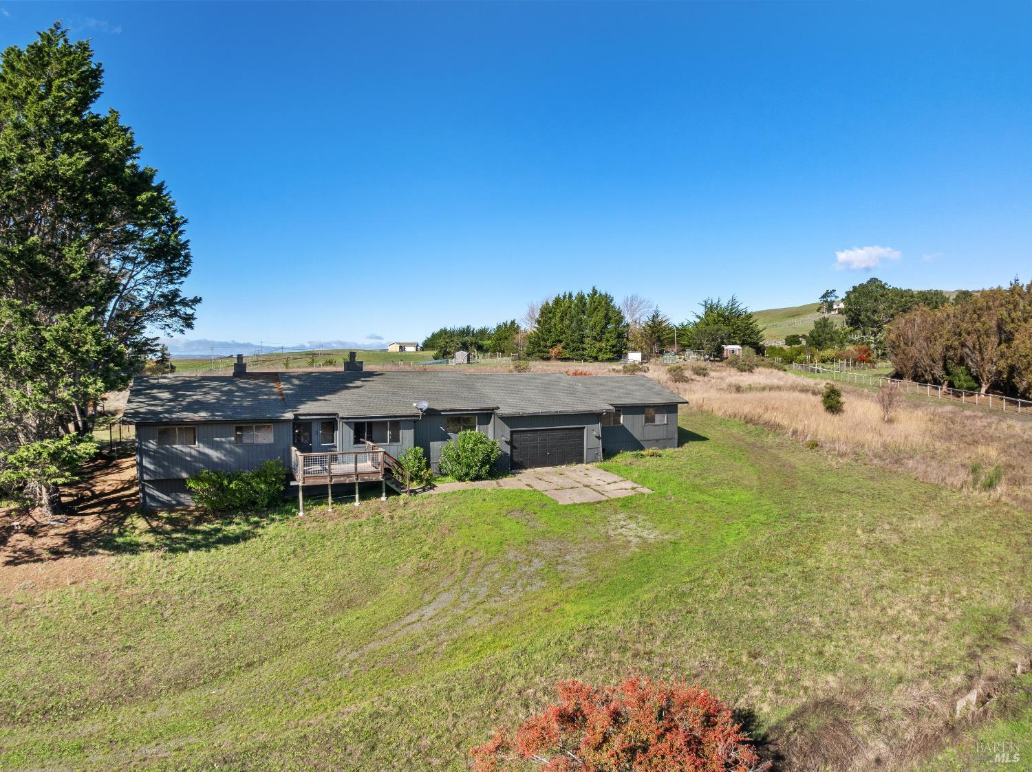 Detail Gallery Image 40 of 48 For 5 Mcdonald Ln, Point Reyes Station,  CA 94956 - 3 Beds | 2/1 Baths