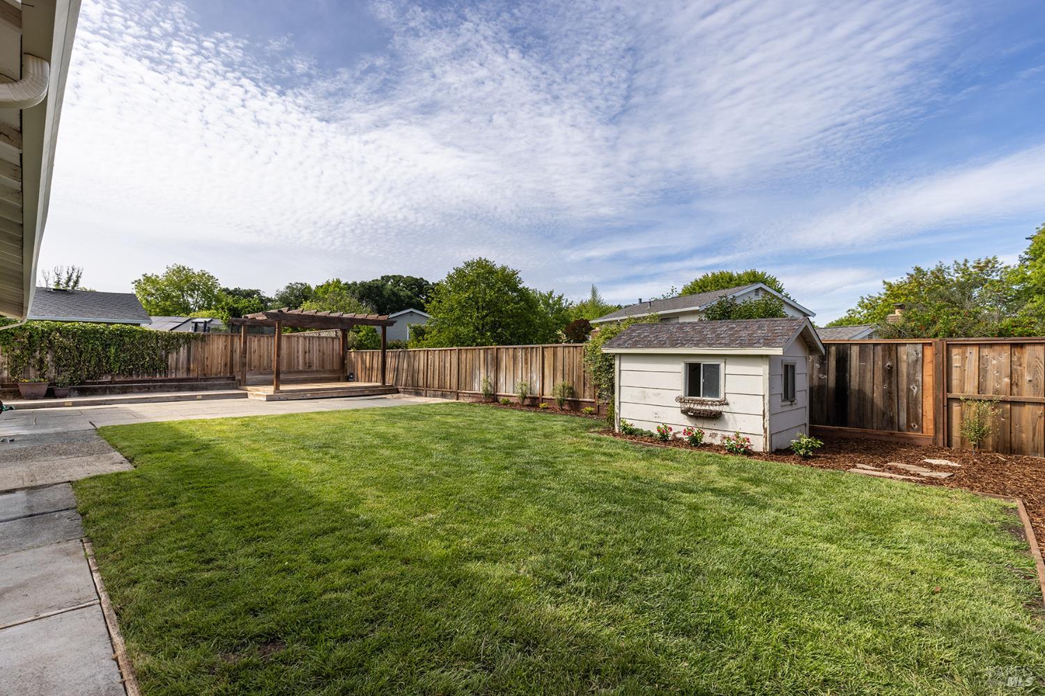 Detail Gallery Image 20 of 42 For 3572 Sandybrook Ln, Napa,  CA 94558 - 4 Beds | 3 Baths