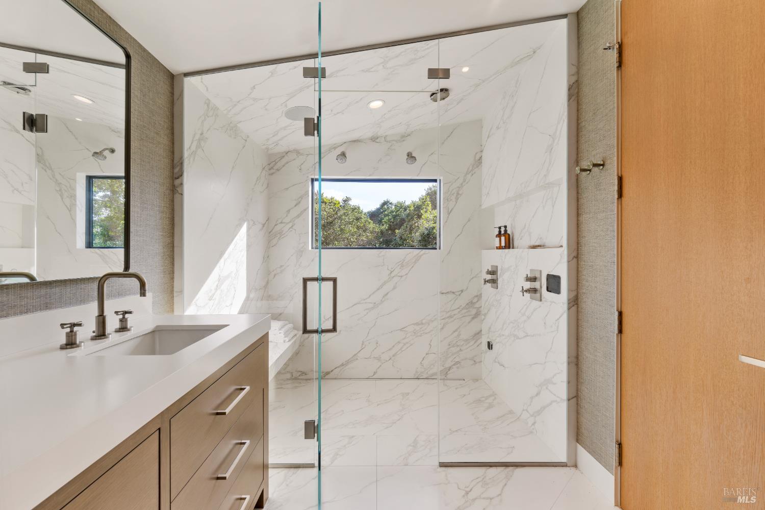 Detail Gallery Image 46 of 92 For 50 Makin Grade Unkn, Kentfield,  CA 94904 - 5 Beds | 5/1 Baths