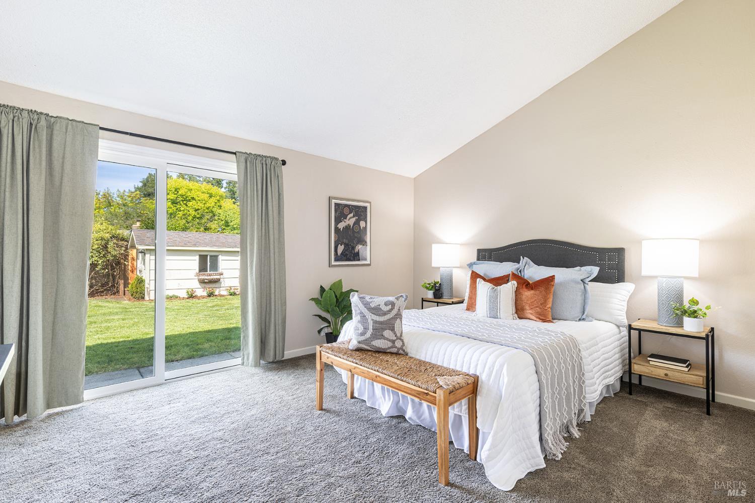 Detail Gallery Image 4 of 42 For 3572 Sandybrook Ln, Napa,  CA 94558 - 4 Beds | 3 Baths