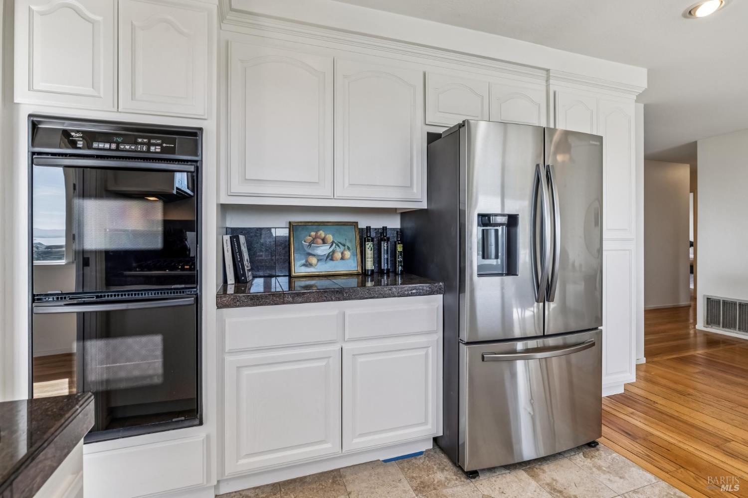 Detail Gallery Image 30 of 85 For 184 Mcnear Dr, San Rafael,  CA 94901 - 3 Beds | 2/1 Baths