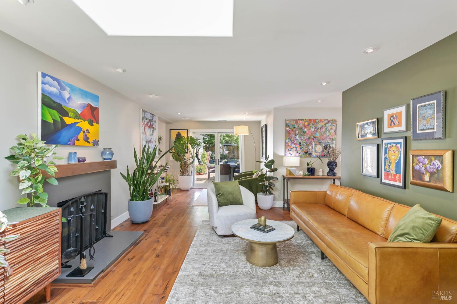 Detail Gallery Image 8 of 57 For 305 Ricardo Rd, Mill Valley,  CA 94941 - 4 Beds | 3 Baths