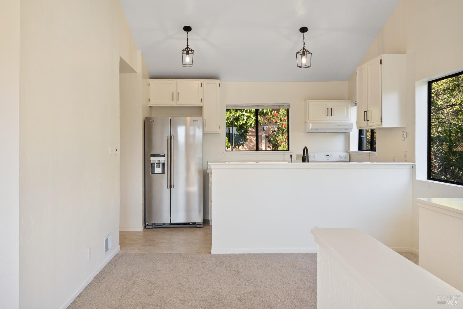 Detail Gallery Image 2 of 23 For 171 Glen Park Ave, San Rafael,  CA 94901 - 3 Beds | 2/1 Baths