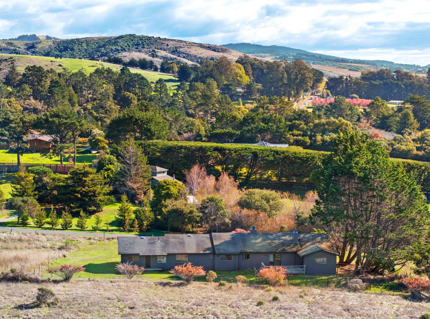 Detail Gallery Image 29 of 48 For 5 Mcdonald Ln, Point Reyes Station,  CA 94956 - 3 Beds | 2/1 Baths