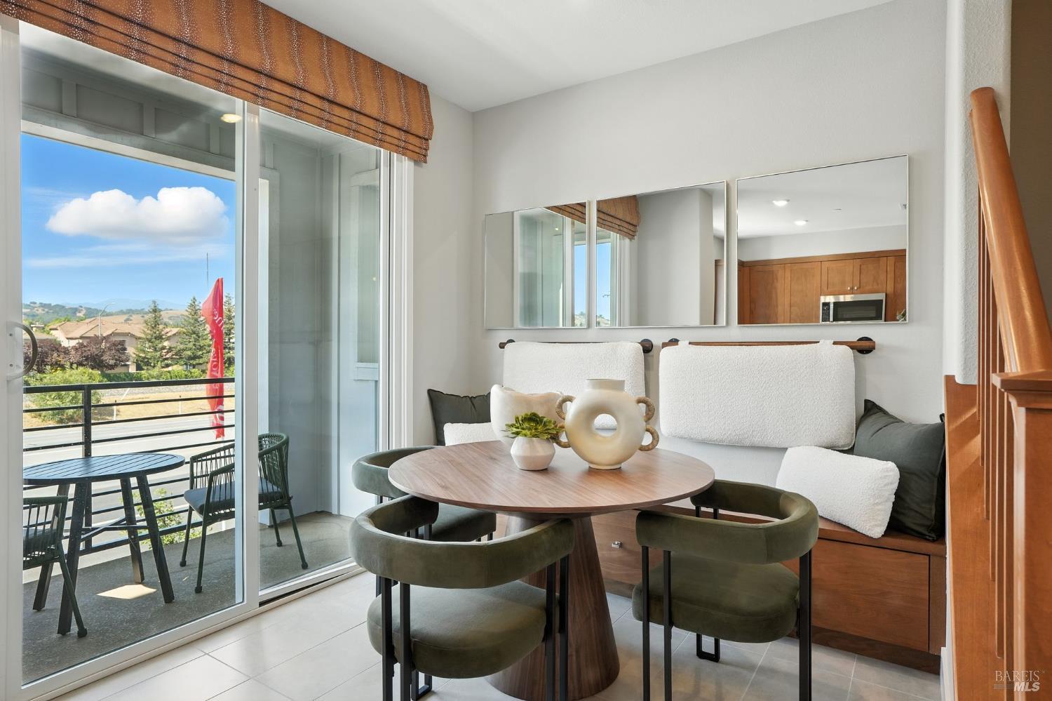 Detail Gallery Image 6 of 16 For 94 Cardamom Ln #1104,  Morgan Hill,  CA 95037 - 3 Beds | 3 Baths