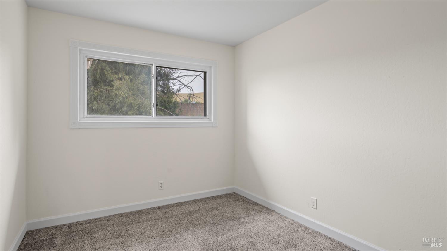 Detail Gallery Image 25 of 37 For 2869 Marigold Dr, Fairfield,  CA 94533 - 4 Beds | 2 Baths