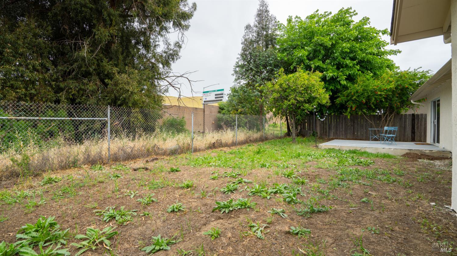 Detail Gallery Image 37 of 37 For 2869 Marigold Dr, Fairfield,  CA 94533 - 4 Beds | 2 Baths