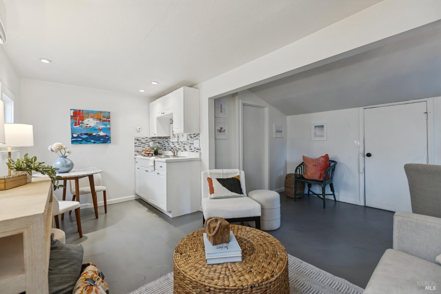 Detail Gallery Image 33 of 42 For 445 Wilson St, Napa,  CA 94558 - 2 Beds | 1 Baths