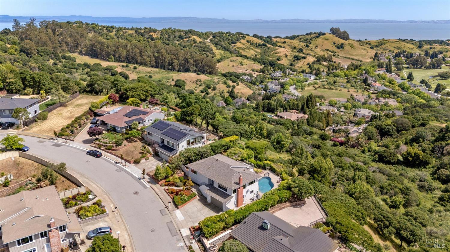 Detail Gallery Image 82 of 85 For 184 Mcnear Dr, San Rafael,  CA 94901 - 3 Beds | 2/1 Baths