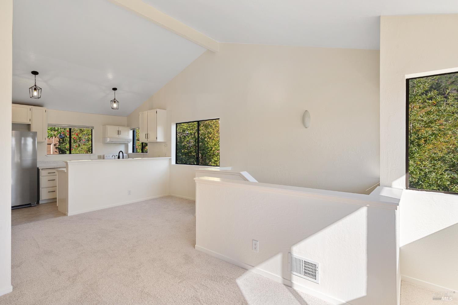 Detail Gallery Image 9 of 23 For 171 Glen Park Ave, San Rafael,  CA 94901 - 3 Beds | 2/1 Baths