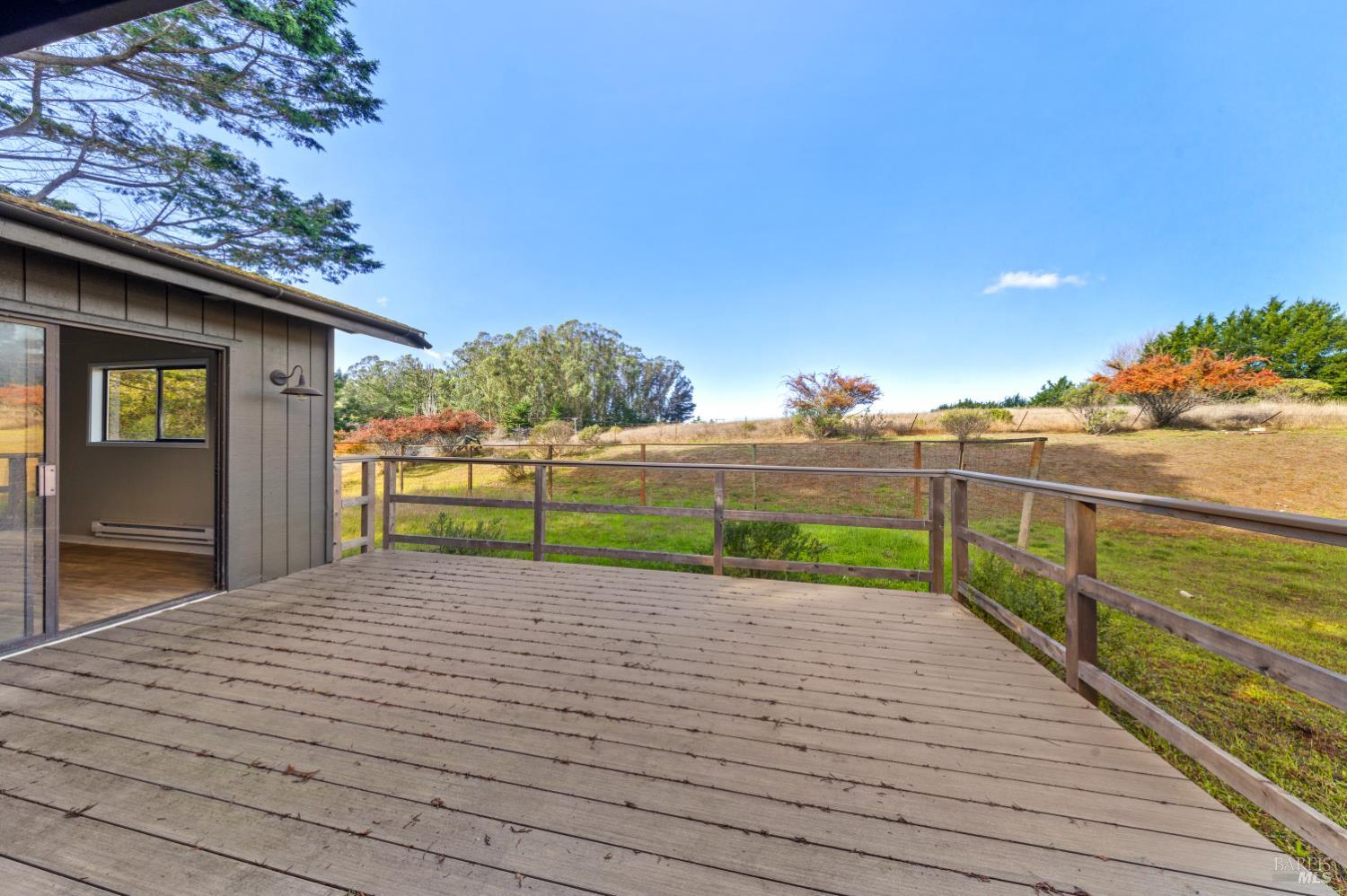 Detail Gallery Image 31 of 48 For 5 Mcdonald Ln, Point Reyes Station,  CA 94956 - 3 Beds | 2/1 Baths