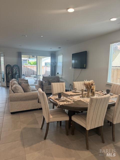 Detail Gallery Image 6 of 20 For 2419 Espana Ln, Rio Vista,  CA 94571 - 2 Beds | 2 Baths