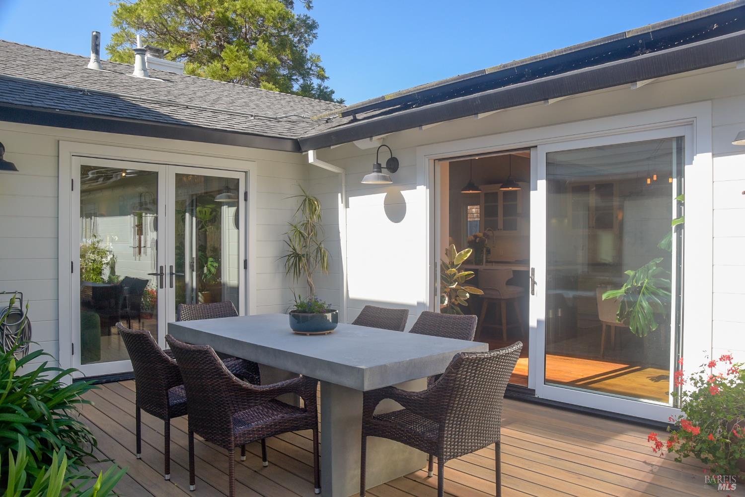 Detail Gallery Image 49 of 57 For 305 Ricardo Rd, Mill Valley,  CA 94941 - 4 Beds | 3 Baths