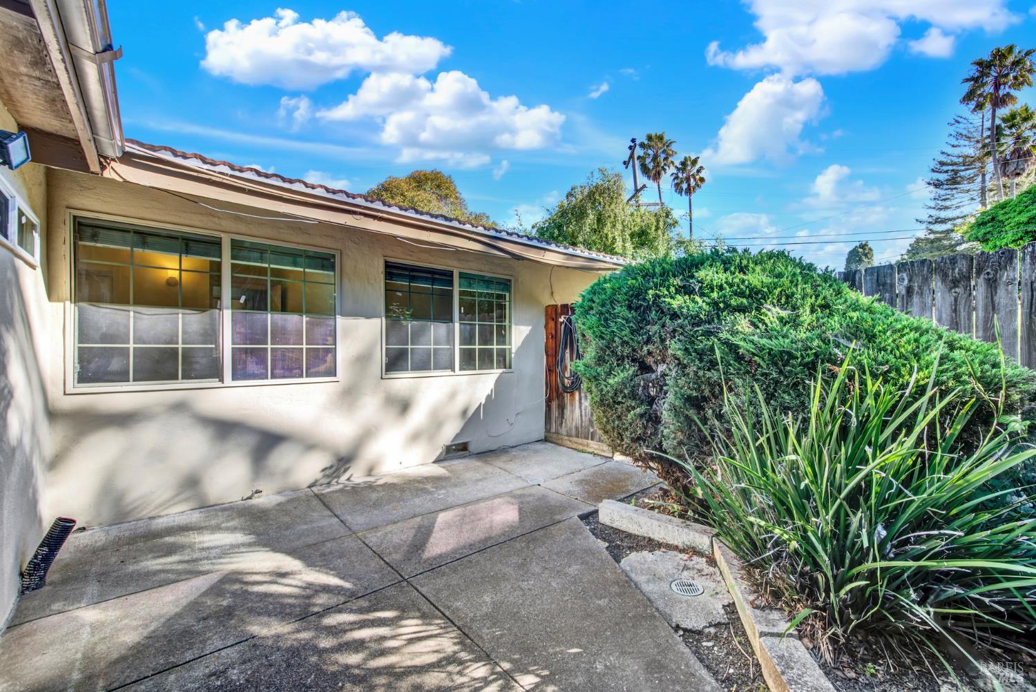 Detail Gallery Image 38 of 44 For 2626 Moyers Rd, San Pablo,  CA 94806 - 3 Beds | 3 Baths