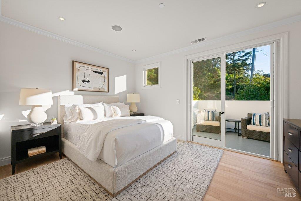 Detail Gallery Image 31 of 58 For 5 Warren Ct, Tiburon,  CA 94920 - 4 Beds | 4/1 Baths