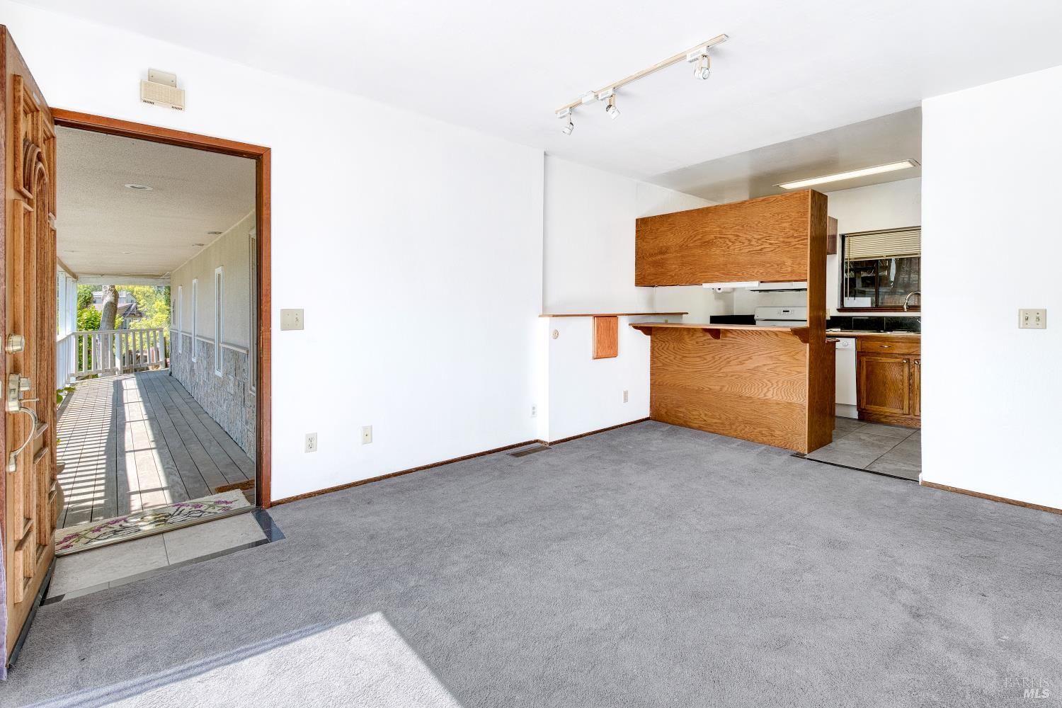 Detail Gallery Image 27 of 32 For 320 Dolan Ave, Mill Valley,  CA 94941 - 4 Beds | 5 Baths