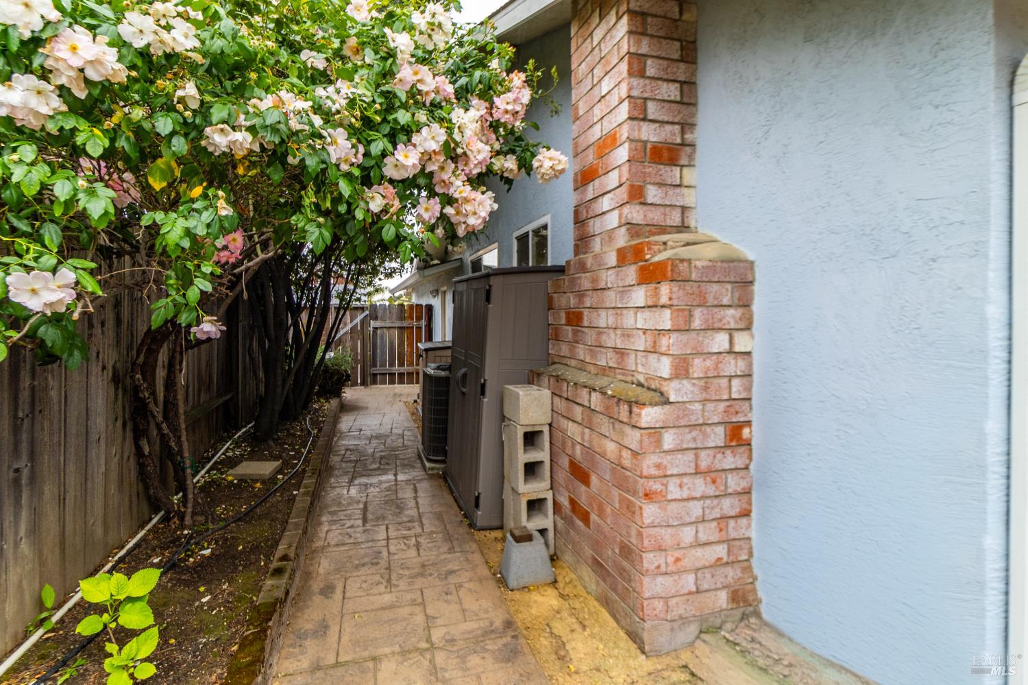 Detail Gallery Image 43 of 52 For 131 Hartford Ave, Vacaville,  CA 95687 - 4 Beds | 2 Baths