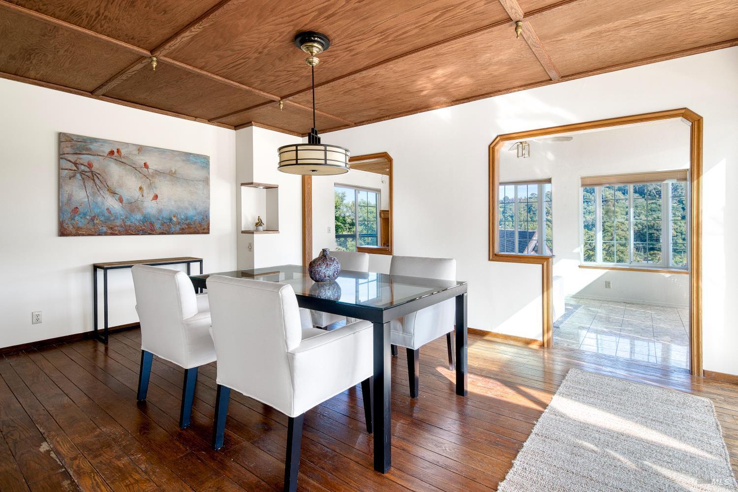 Detail Gallery Image 9 of 32 For 320 Dolan Ave, Mill Valley,  CA 94941 - 4 Beds | 5 Baths