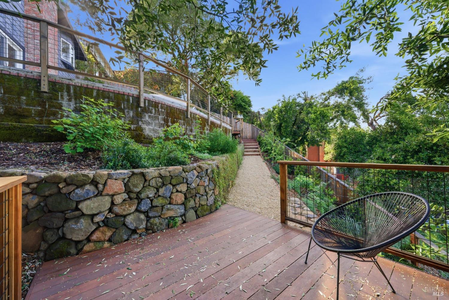 Detail Gallery Image 78 of 88 For 439 Molino Ave, Mill Valley,  CA 94941 - 4 Beds | 2 Baths