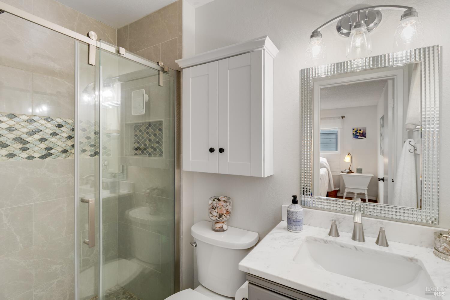 Detail Gallery Image 33 of 52 For 131 Hartford Ave, Vacaville,  CA 95687 - 4 Beds | 2 Baths