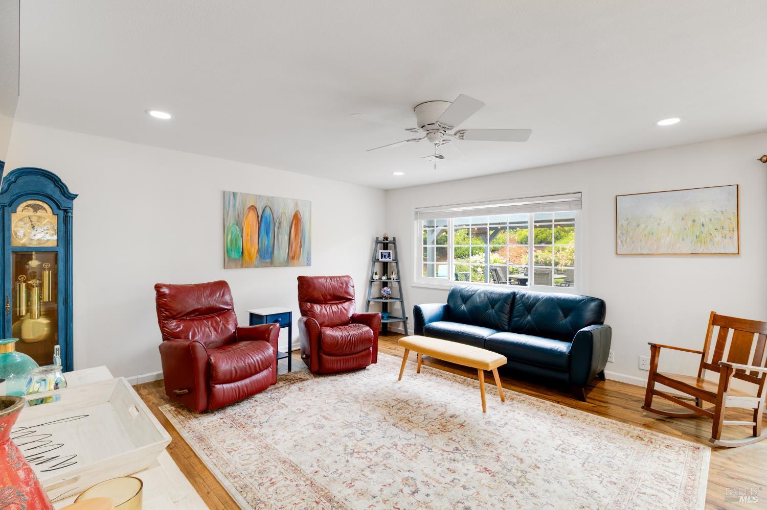 Detail Gallery Image 14 of 52 For 131 Hartford Ave, Vacaville,  CA 95687 - 4 Beds | 2 Baths