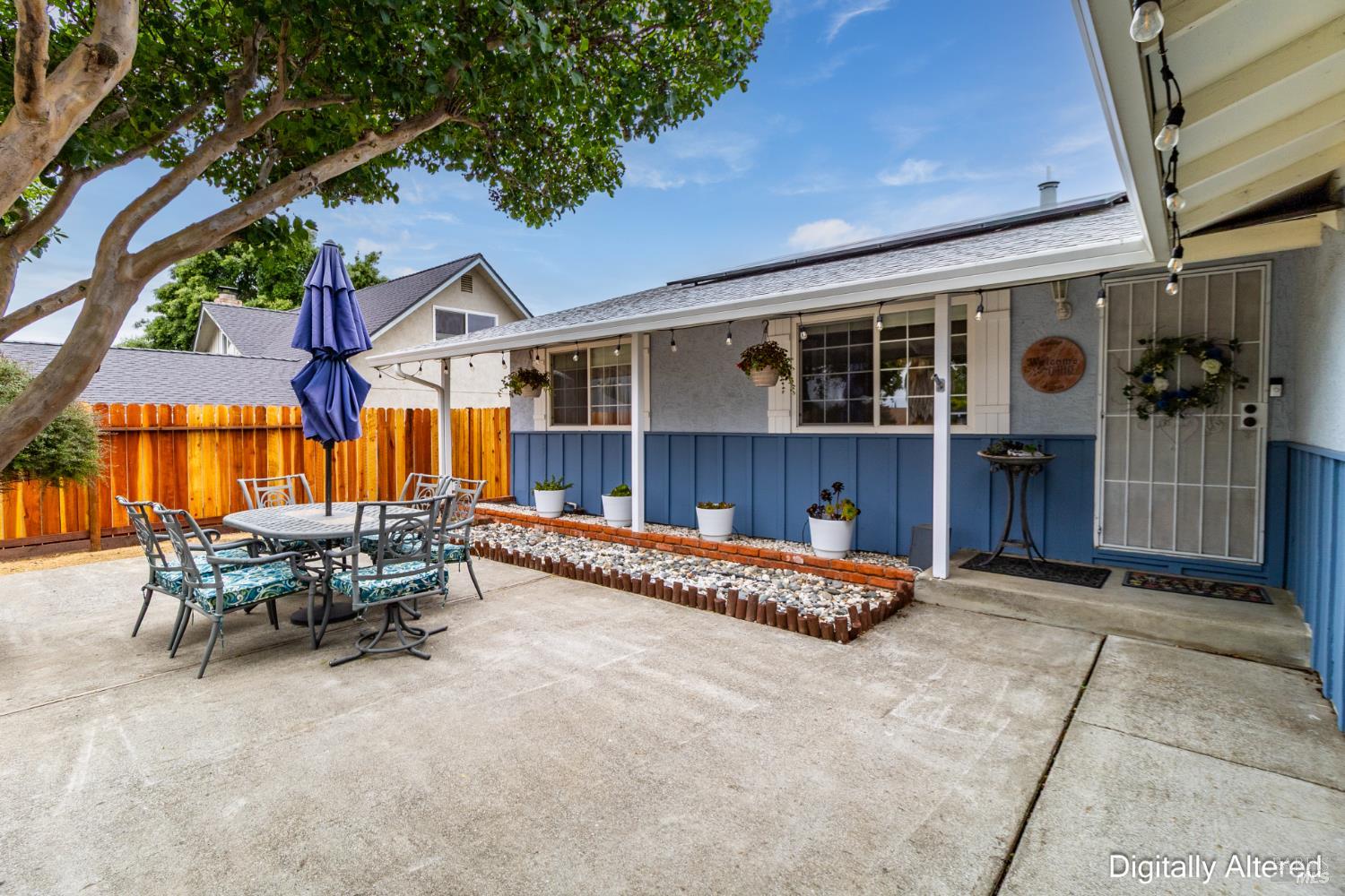 Detail Gallery Image 3 of 52 For 131 Hartford Ave, Vacaville,  CA 95687 - 4 Beds | 2 Baths