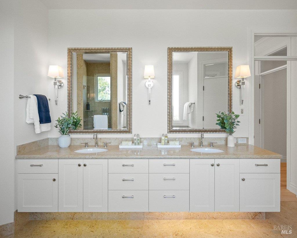 Detail Gallery Image 30 of 58 For 5 Warren Ct, Tiburon,  CA 94920 - 4 Beds | 4/1 Baths