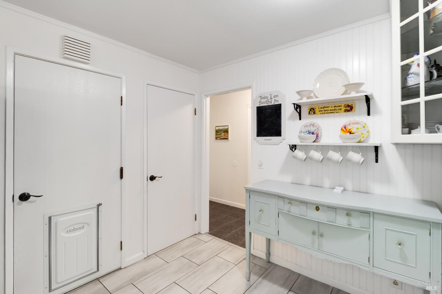 Detail Gallery Image 8 of 52 For 131 Hartford Ave, Vacaville,  CA 95687 - 4 Beds | 2 Baths