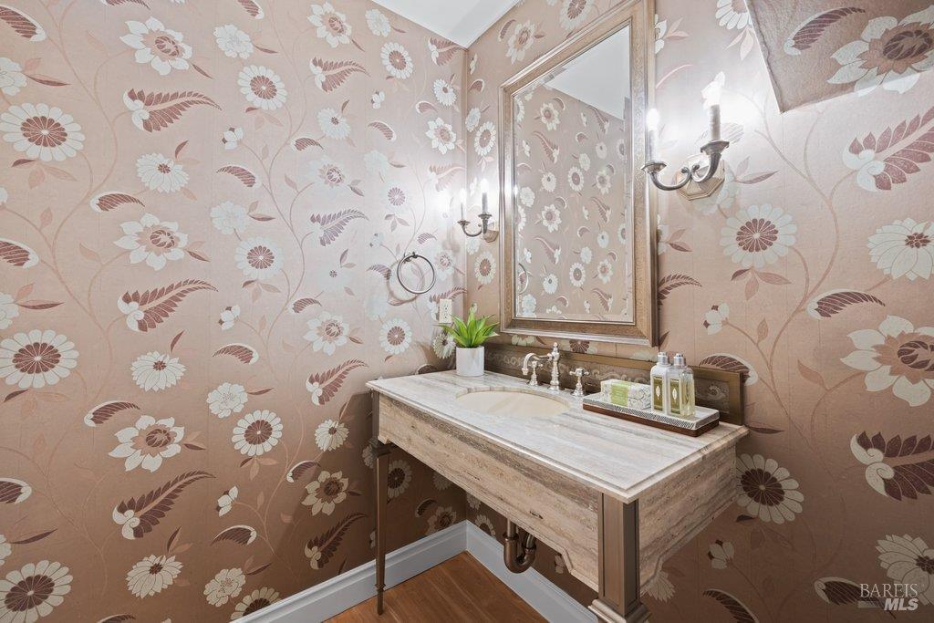 Detail Gallery Image 47 of 58 For 5 Warren Ct, Tiburon,  CA 94920 - 4 Beds | 4/1 Baths