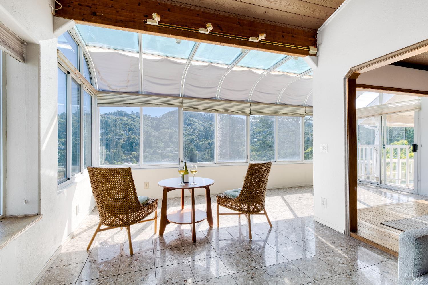 Detail Gallery Image 12 of 32 For 320 Dolan Ave, Mill Valley,  CA 94941 - 4 Beds | 5 Baths