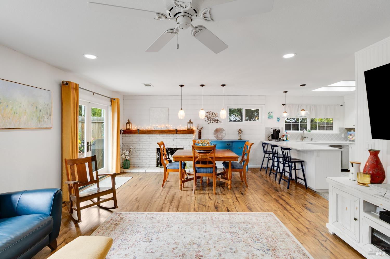 Detail Gallery Image 18 of 52 For 131 Hartford Ave, Vacaville,  CA 95687 - 4 Beds | 2 Baths