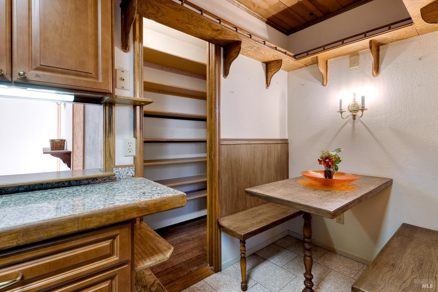 Detail Gallery Image 7 of 32 For 320 Dolan Ave, Mill Valley,  CA 94941 - 4 Beds | 5 Baths